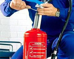 MANUTENÇÃO E RECARGA DE EXTINTOR